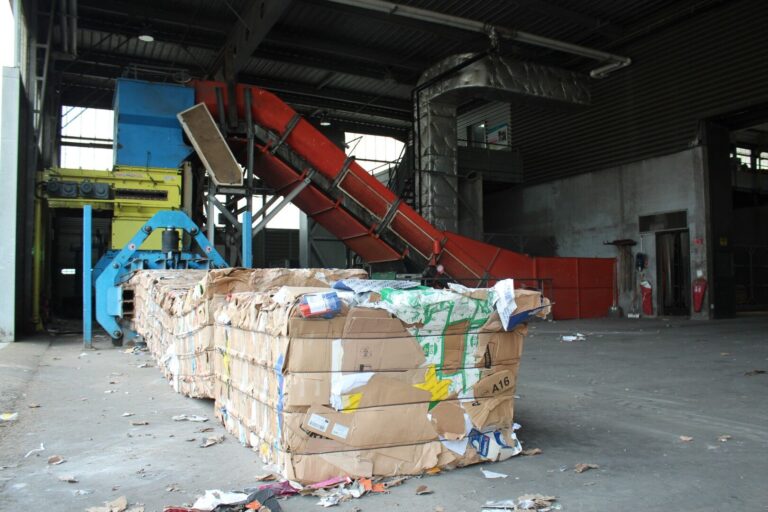 La presse du centre de transfert des déchets